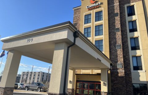 Comfort Inn and Suites - Camp Hill, PA