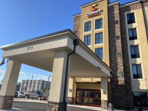 Comfort Inn And Suites Hotel